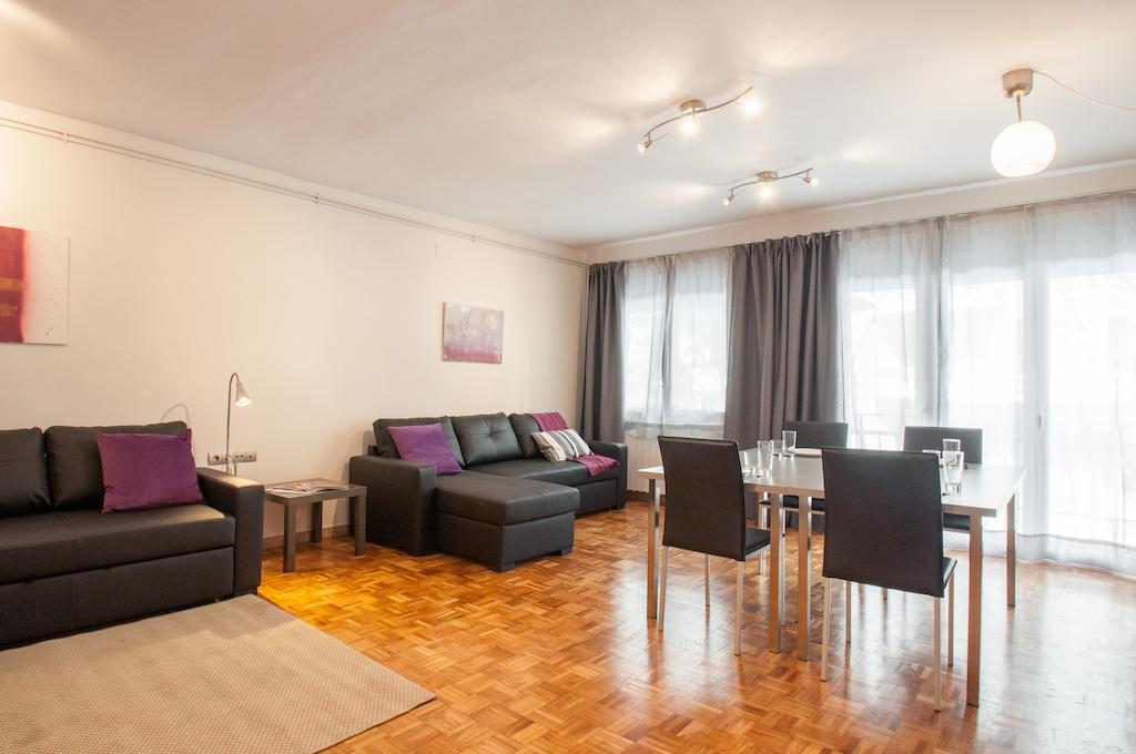 Autentic Arc De Triomf Apartment Barcelona Phòng bức ảnh