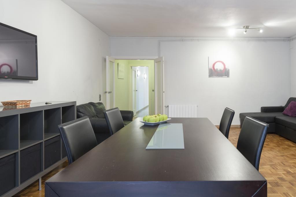 Autentic Arc De Triomf Apartment Barcelona Ngoại thất bức ảnh